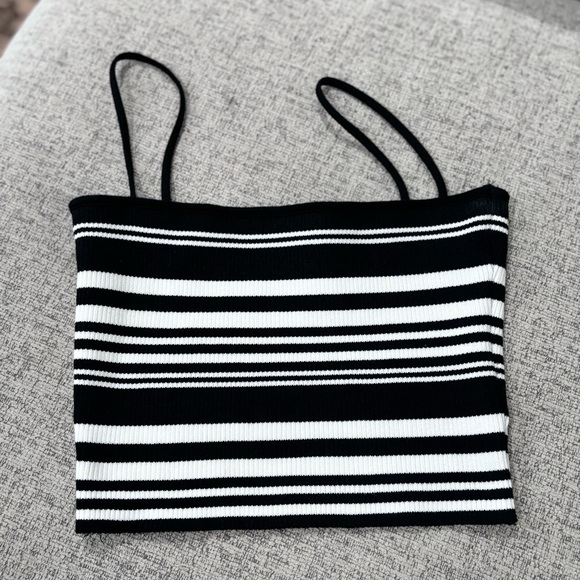 Striped strap crop top! - Picture 5 of 5